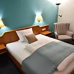 Hotel Martins Klause Airport Messe - Free Parking - Self Check-in Available 3*