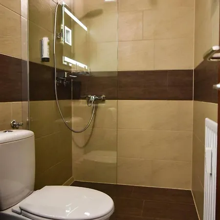 ホテル Martins Klause Airport Messe - Free Parking - Self Check-in Available ラインフェルデン＝エヒターディンゲン