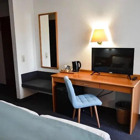 Martins Klause Airport Messe - Air Conditioning - Self Check-in Available Leinfelden-Echterdingen
