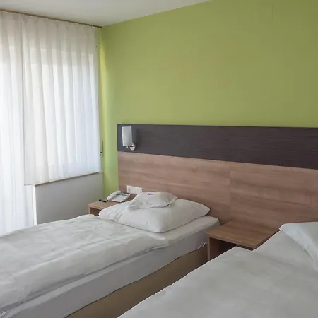 Hotell Martins Klause Airport Messe - Self Check-in 3*